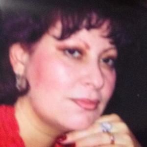 Meet your Posher, Nella